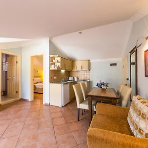 Hotel apartamentowy Lighthouse